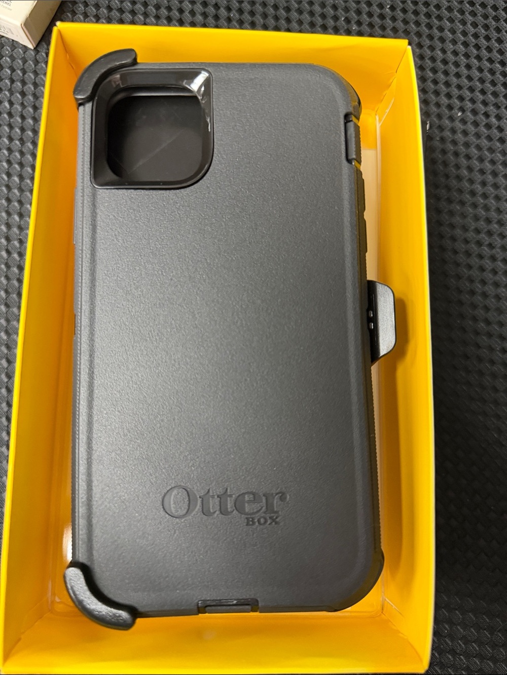 OtterBox Defender Series Case for iPhone 2019 XL — Black